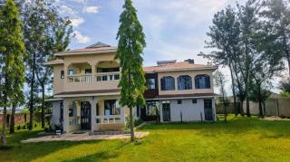 Lattafa luxury retreat and Bnb - 1
