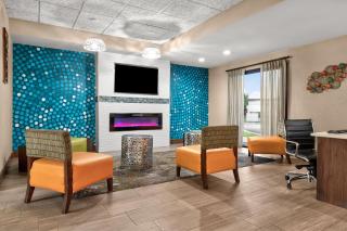 La Quinta by Wyndham Midwest City - Tinker AFB - 6