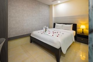 Diamond Crown Riverside - 7