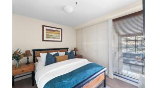 1-bedroom Unit in Classic Melbourne CBD Building! - 7