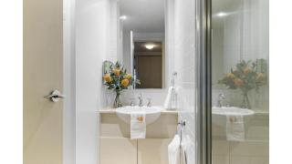 1-bedroom Unit in Classic Melbourne CBD Building! - 6