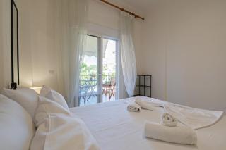 Maltepe Apartment by RentalsPro - Kallithea Halkidiki - 4