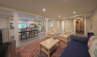 1BR Apt, private entry, kitchenette & fridge - 6
