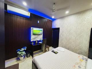 HOTEL Tom and Jerry - 5