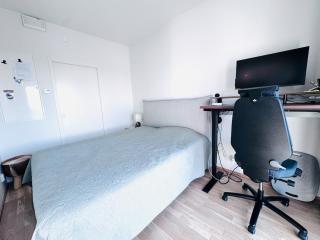 Morden Sun Suites - 1