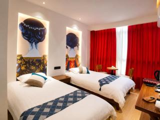 Qinghe Art Hotel Zhangjiajie Tianmen&Avator Mountin National Forest Park-Free pick up -free lanudry Close to the Hehua airport&Zhangjiajie West Railway Stetion -English language service Thirty One - 1