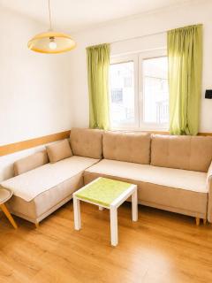 Central Comfort Apartment 5 Minute Walk to Beach, Free Parking, 2 BR - 7