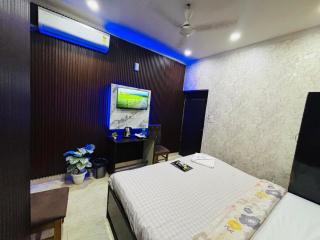 HOTEL Tom and Jerry - 8