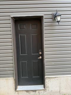 Niagara Falls 2 Bedroom Luxury Basement Apartment - 8