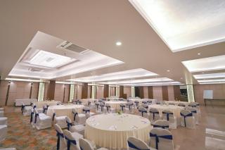 Sarovar Portico Rivera Ahmedabad - 1