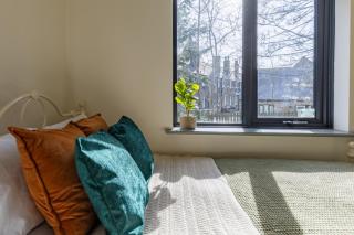 Student only Bronze Room with Shared Bathroom, Leeds City Centre - Mary Morris - 0