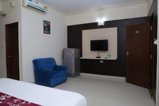 Golden Fortune Inn - 9