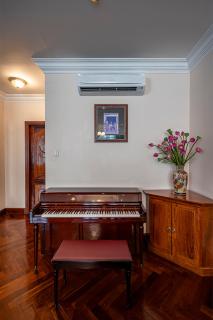 Hotel Majestic Saigon - 2