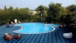 Saalora Corbett Resort - 4