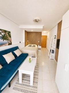 Bartok Beach Studio - 7