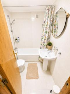 Bartok Beach Studio - 6