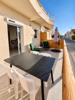 Studio à Narbonne-Plage à 80 mètres de la plage, rénové, climatisé, tout confort - 1