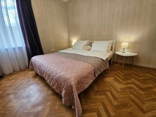 Двокімнатна квартира подобово з 3 ліжками, ванною та високими стелями, Документи для відрядження - 7
