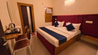Hotel Satyam Swagat - 0