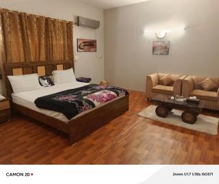 Hotel Royal Inn - 2