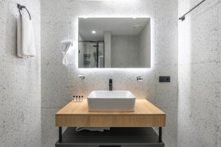 NOVA LUXE Hotel & Residences - 5