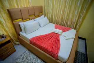 Pristine Stays - 2