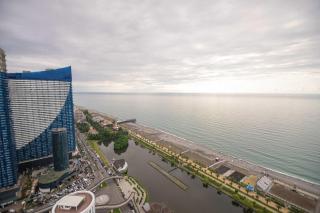 Studio with sea & lake views in Batumi - Wehost - 5