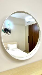 Spacious Modernized 2 BR Apartments by Taskeen Holiday Homes - Dubai - 1