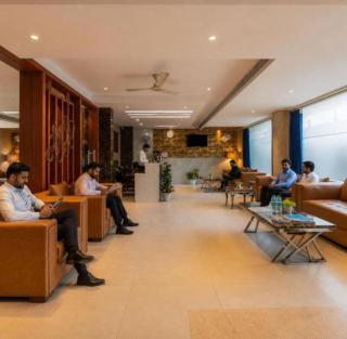 Hotel Airport Hilton Sky IGI Delhi Airport Terminal 3 With- Free Airport Pickup - 8
