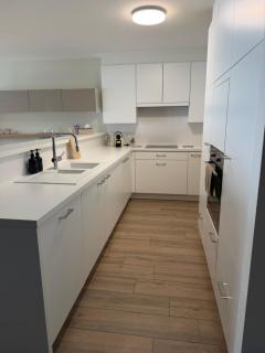 Beautiful 3 bedroom garden-apartment near Knokke-Strand Beach Bar - 8
