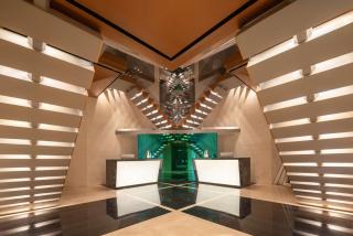 Vista High-Rise River View Hotel (Jiefangbei Area/Hong Ya Dong) - 3