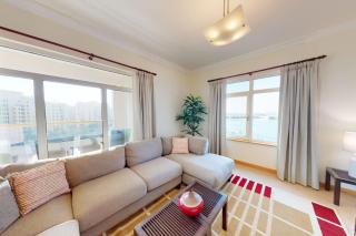 Al Dabas Beach Views, 3BD Sleeps 6, Beachfront Beach & Pool Access - DVH Holiday Homes - 5