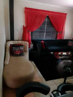 Ametis Crescent Apartment - 9