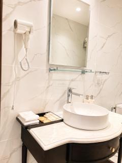 Lavia Hotel - 1