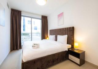 Stunning Coastal Upgraded Duplex by Island Properties in Pacific tower - 4