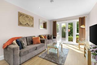 Heathrow Living 2BDR 2BA Apt by 360 Stays - Apt 10 - 9