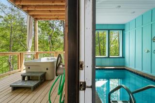 Romantic Cabin Retreat By Ghosal Luxury Lodging - 2