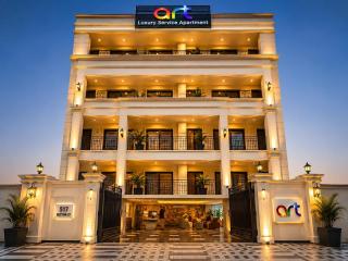 Art Luxury Service Apartment Golf Course Road - 0