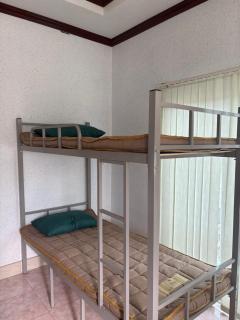บ้านกฤษโฮสเทล - 8