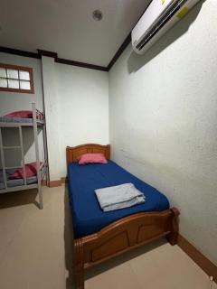 บ้านกฤษโฮสเทล - 6