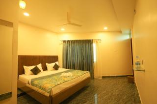 The Casa Comforts - 5
