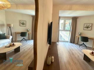 Dos Torres Varda Balcony & Private Parking - 1