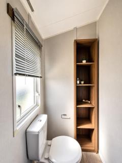 The Beach Lodge inside Parkdean Camber Sands Resort - Parking, Decking, Fast Wi-Fi - 2