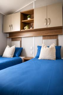 The Beach Lodge inside Parkdean Camber Sands Resort - Parking, Decking, Fast Wi-Fi - 6