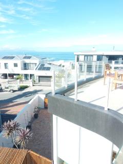 Ocean View living - 8