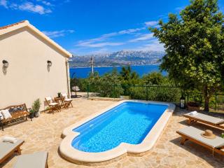 Secluded Holiday home HERITAGE - 0