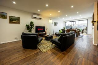 Parkside Ember Luxe w Campfire and Entertainment Lounge - 4
