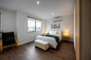 Parkside Ember Luxe w Campfire and Entertainment Lounge - 5