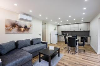 Iulia`s GuestHouse - 8