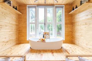 Homestay CHAT - Noble Stay Train Street , Self check-in - 9